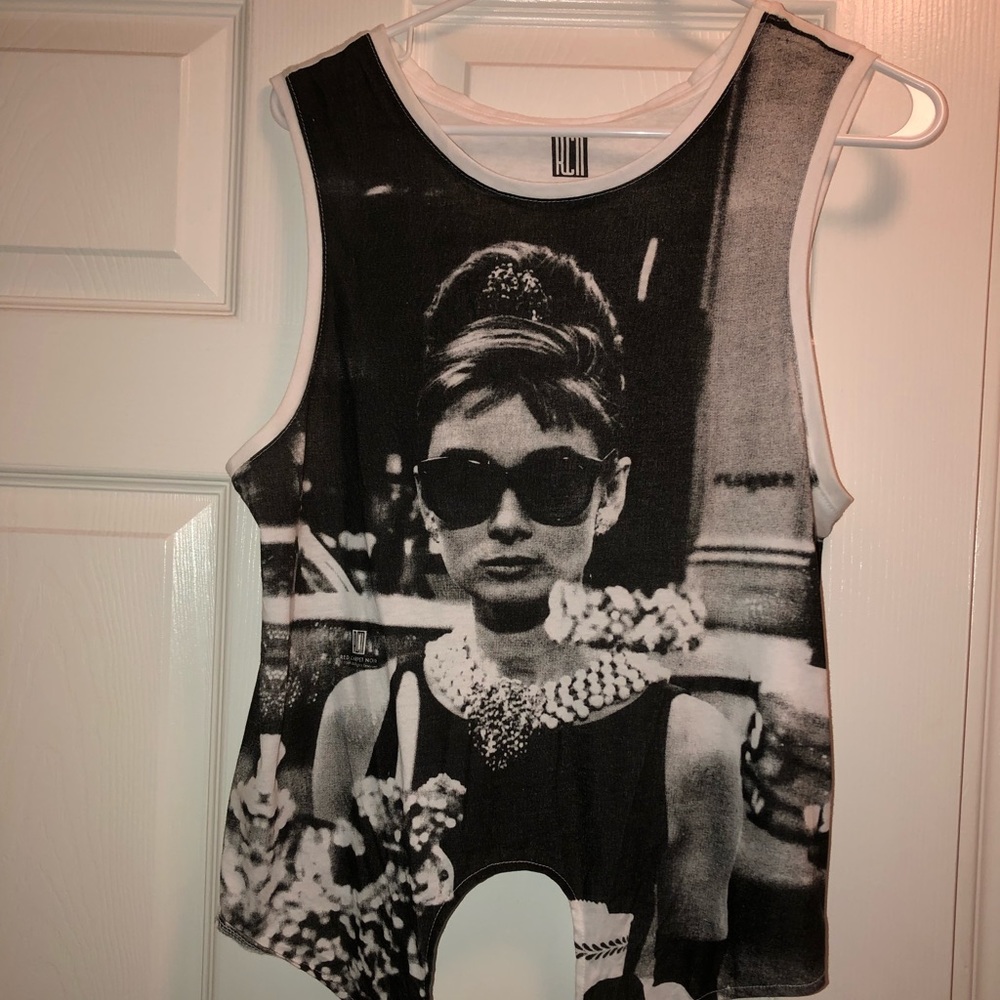 T-shirt